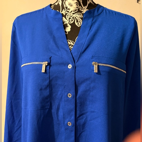 Calvin Klein Vibrant Blouse - Picture 2 of 7